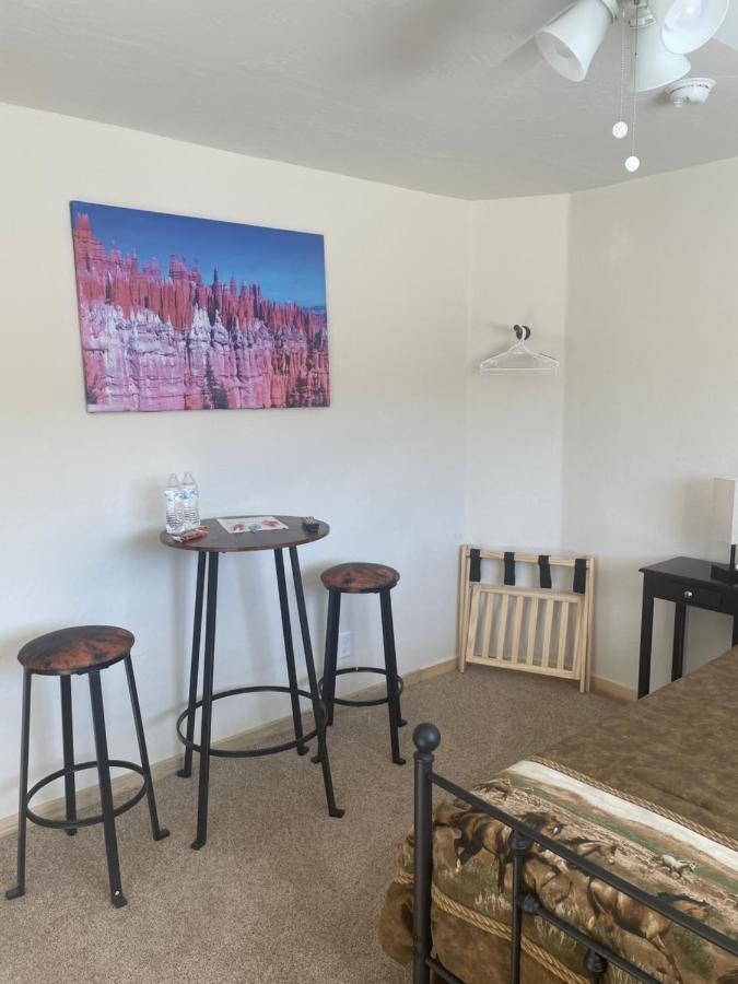 Bryce Canyon Country Inn Tropic Esterno foto